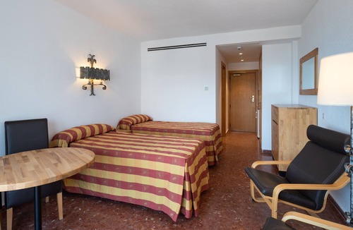 Torremolinos Hotel | Hotel Apartamentos Bajondillo