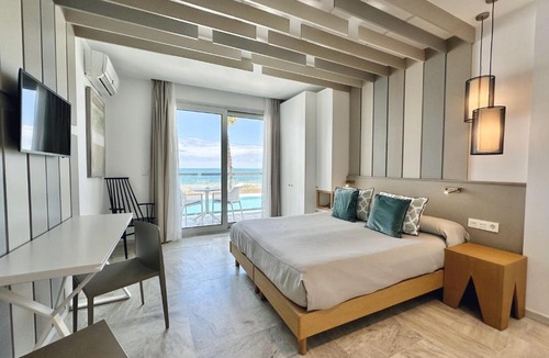 Chipiona Apartment | Hotel Apartamentos Marina Luz