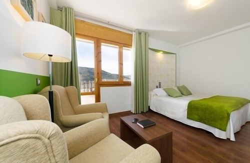 Ainsa Hotel | Hotel Apolo