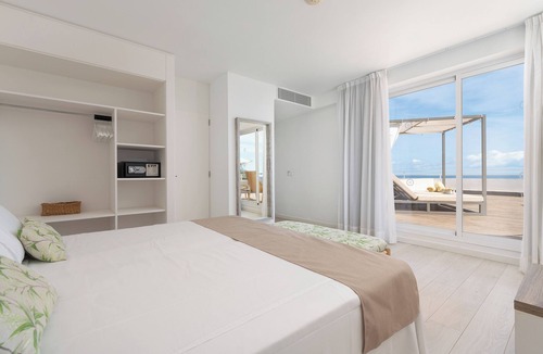 Cala Bona Hotel | Hotel Atolon & Kaafu Beach Club