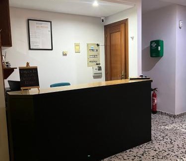 A Rua Hotel | Hotel Berna - Valdeorras - Camino de Invierno