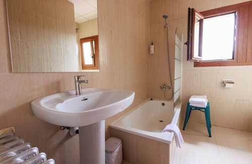 Bellver de Cerdanya Hotel | HOTEL BON REPOS