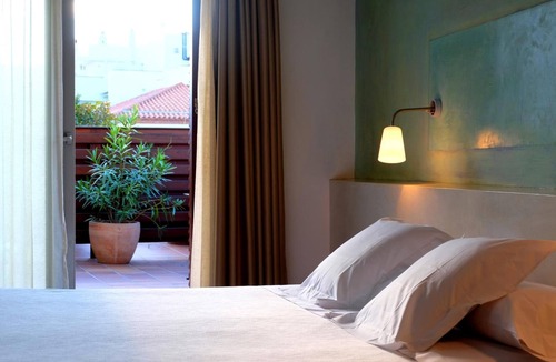 Roses Town Center Hotel | Hotel Carmen
