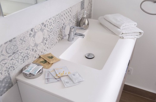 Consuegra Hotel | HOTEL CONSUEGRA, YOU WILL FEEL AT HOME!
