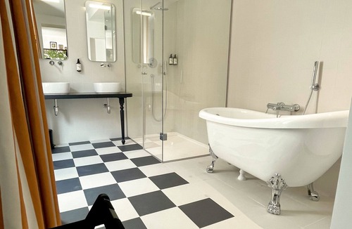 Figueres Hotel | Hotel Divino by Fimedhotels