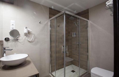 Explanada de la Estacion Hotel | Hotel Don Paco