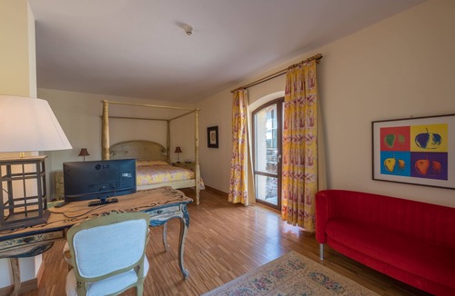 Salinas de Pisuerga Hotel | Hotel El Molino de Salinas