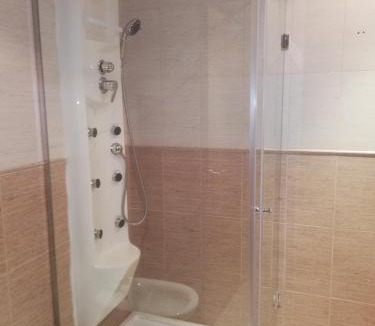 Montealegre del Castillo Hotel | Hotel Gardu