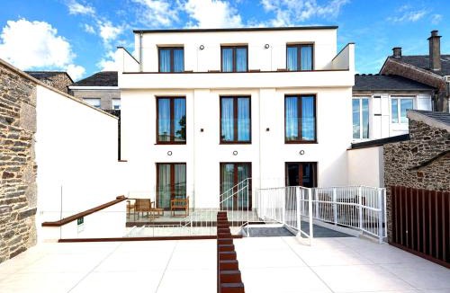Sarria House | Hotel Kavia Sarria