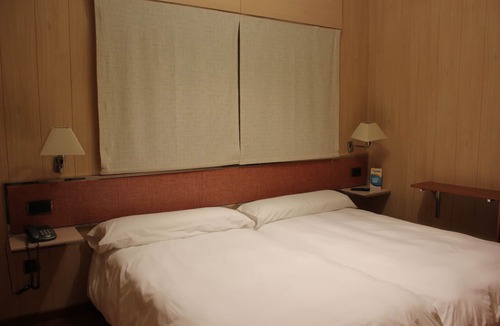 Santa Cruz De Mudela Hotel | Hotel Las Canteras