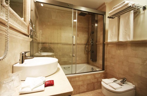 Villafranca del Bierzo Hotel | Hotel Las Doñas