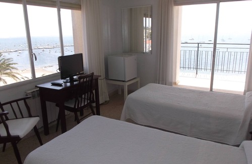 Santiago de la Ribera Hotel | Hotel Lido