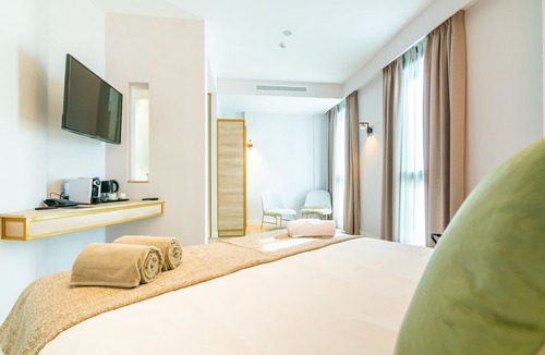 Carretera de Cadiz Hotel | Hotel Málaga Vibes