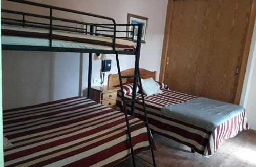 Banyeres de Mariola Hotel | Hotel Mesón el Castillo