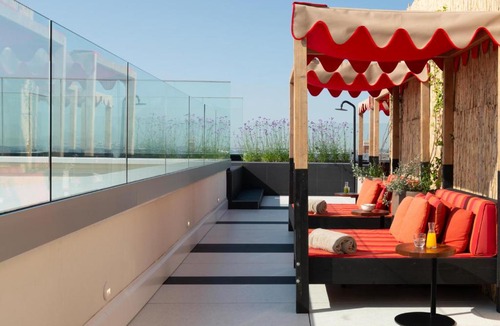 Centro Hotel | Hotel Montera Madrid, Curio Collection By Hilton