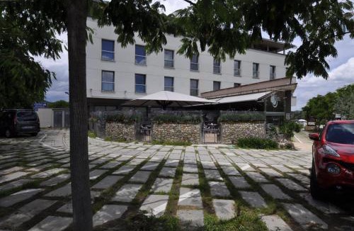 Sant Julia de Ramis Hotel | Hotel Palau de Girona