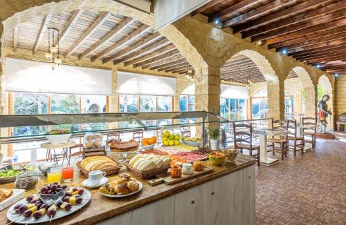 Campanillas Hotel | Hotel Plaza Del Castillo