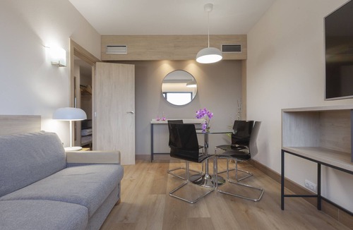 Barakaldo Hotel | Hotel Puerta de Bilbao