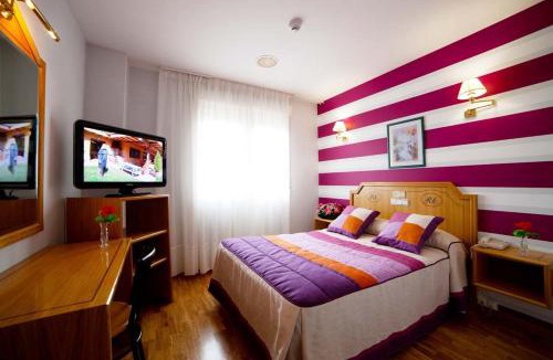 Cabia Hotel | Hotel Río Cabia