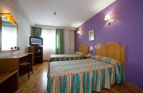Cabia Hotel | Hotel Río Cabia