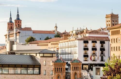 Old Town Hotel | Hotel Reina Cristina