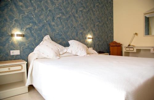 Hellin Hotel | Hotel Reina Victoria