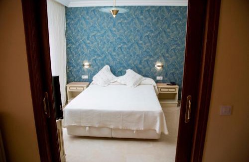 Hellin Hotel | Hotel Reina Victoria