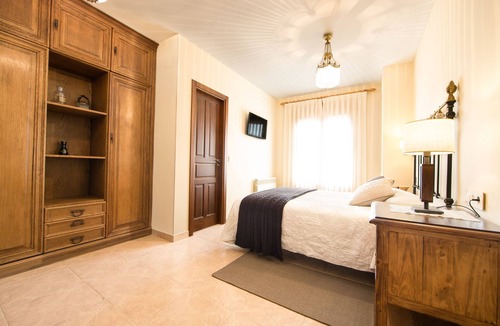 Rioseco de Soria Hotel | Hotel Restaurante Quintanares