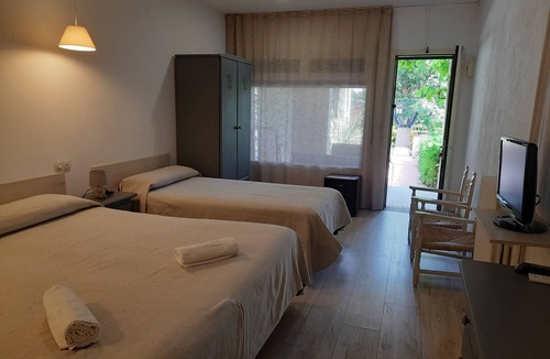 L'Escala Hotel | HOTEL RIOMAR