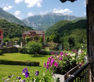 Arenas de Cabrales Hotel | Hotel Rural El Torrejon