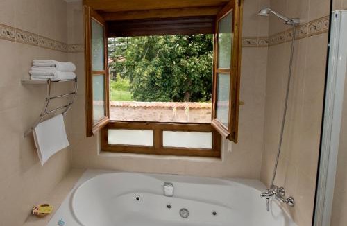 Vinuesa House | Hotel Rural La Corte de los Pinares
