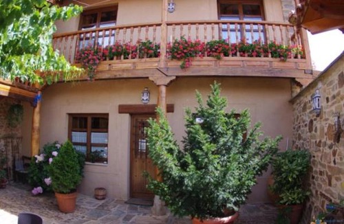 Murias de Rechivaldo Bed & Breakfast | Hotel Rural La Veleta