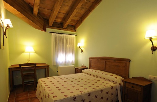 Deza Hotel | Hotel Rural Las Ollerias