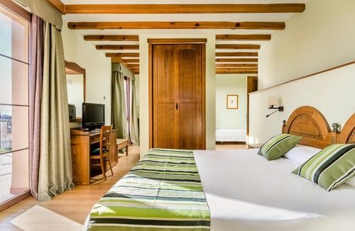 Campocamara Hotel | Hotel Rural Los Nogales