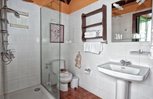 Granadilla de Abona Hotel | Hotel Rural Senderos de Abona