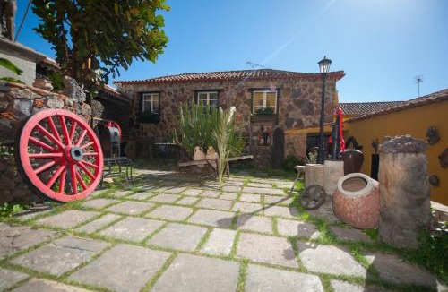 Granadilla de Abona Hotel | Hotel Rural Senderos de Abona