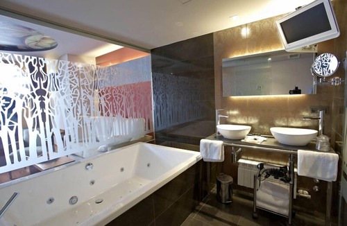 Casco Antiguo Hotel | Hotel Sancho Abarca Petit SPA
