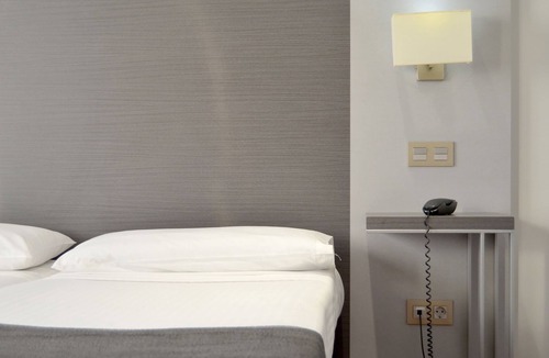 Arroyo de la Vega Hotel | Hotel UVE Alcobendas