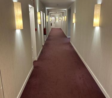 Aguilar de Campoo Hotel | Hotel Valentin