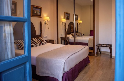 Valencina de la Concepcion Hotel | Hotel YIT Vereda Real