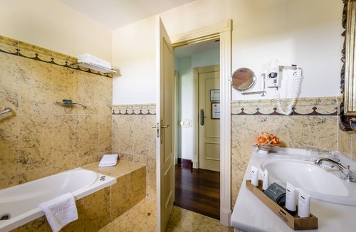 Valencina de la Concepcion Hotel | Hotel YIT Vereda Real