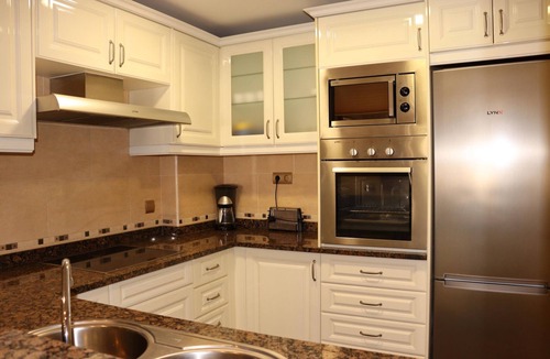 Pals Ski Chalet | HOUSE (B) MEDIEVAL VILLAGE OF PALS