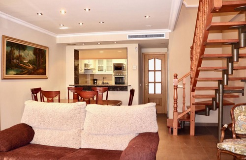 Pals Ski Chalet | HOUSE (C) IN MEDIEVAL VILLAGE OF PALS