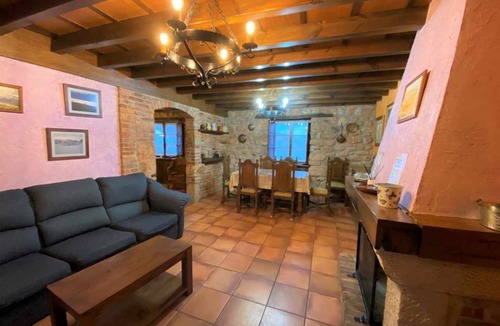 Parres House | House