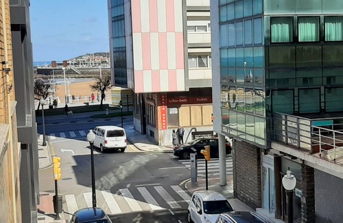 Gijon-Este Apartment | House