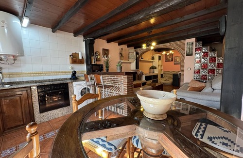 Pendueles House | House