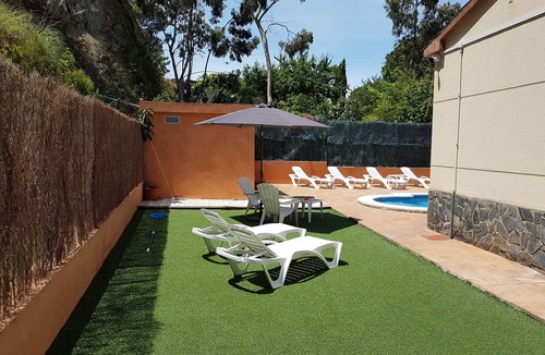 Lloret Blau House | HOUSE IN FULL NATURE