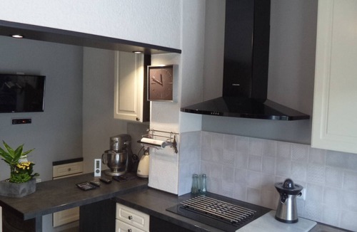 L'Escala House | House L'Escala has 1400 m from the beach with private pool Free wifi connection