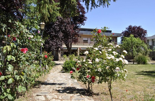 El Espinar House | House The Tree of Lilo, El Espinar