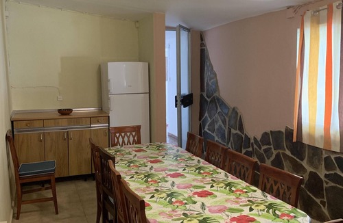 Pinseque Villa | House/Villa - Pinseque